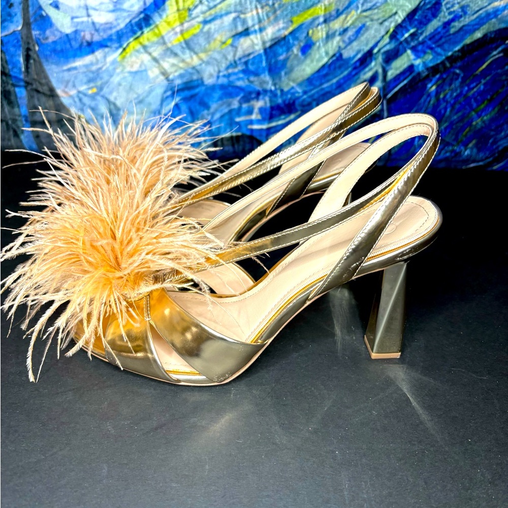 New Rose Gold Heels Size 7.5 with feather accent A D & Daughter